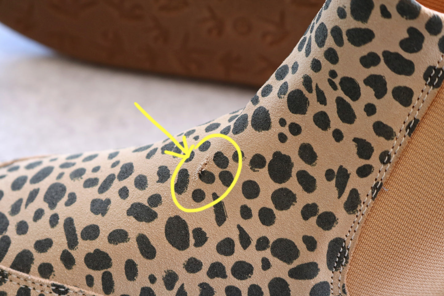SECONDS & SAMPLES - CHEETAH CHELSEA BOOTS SIZE 33