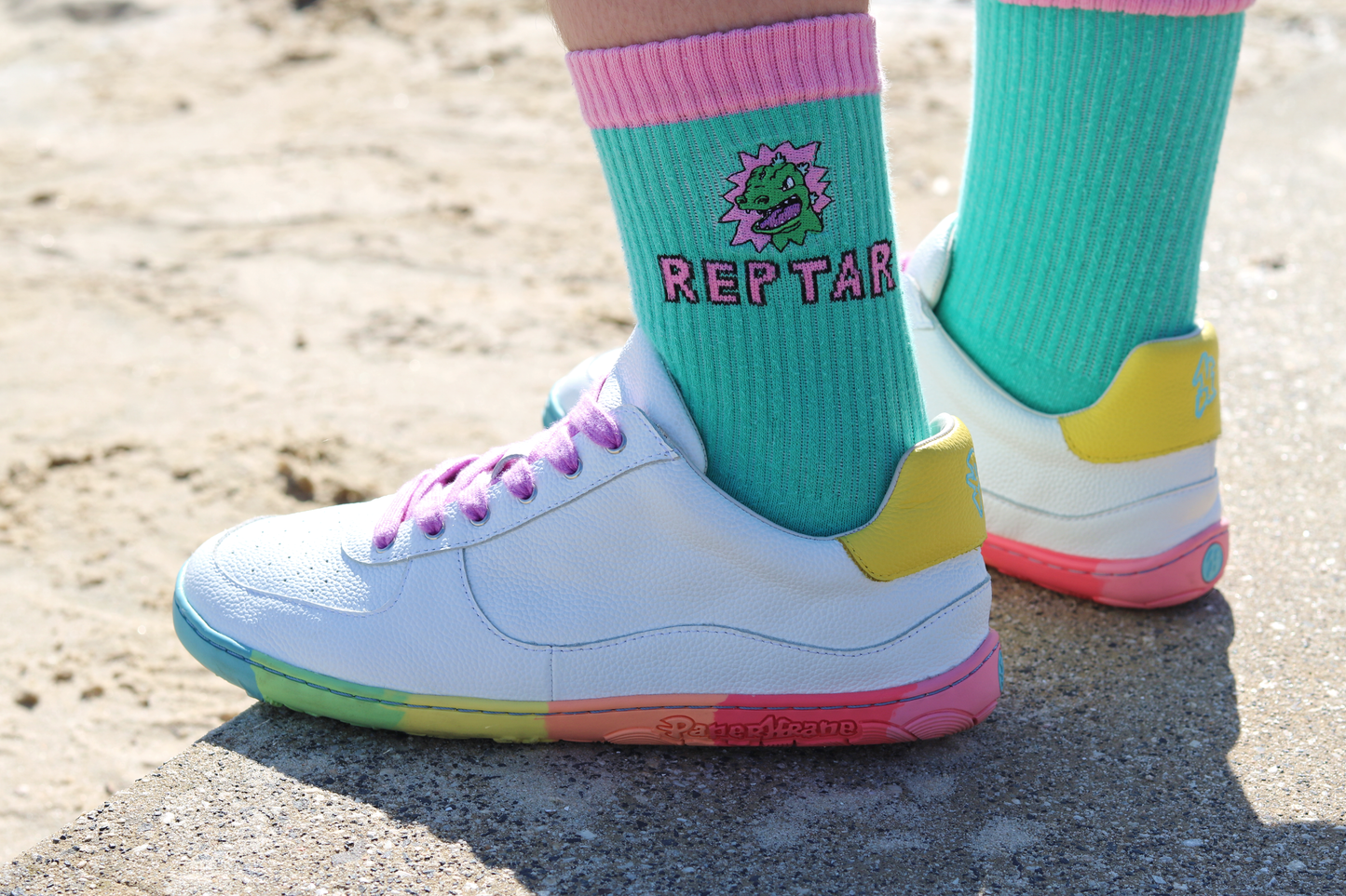 NON LOWS AT THE BEACH, WITH REPTAR SOCKS