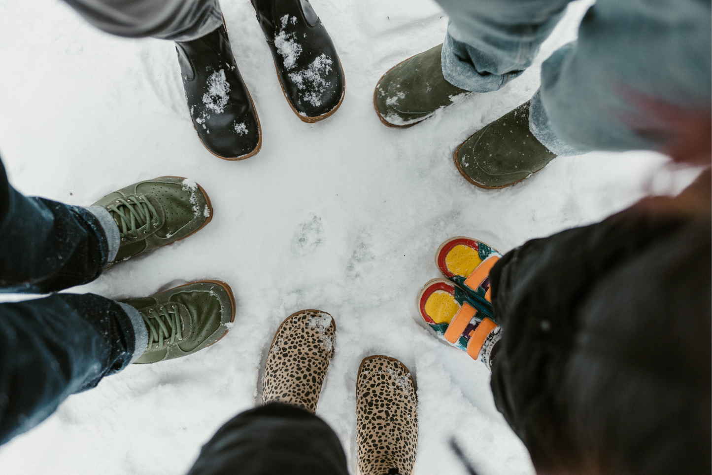 KHAKI BOOTS WITH OTHER PAPERKRANE SHOES IN THE SNOW