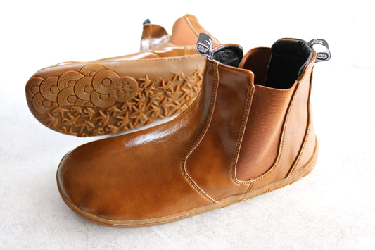 SECONDS & SAMPLES - BROWN PATENT VEGAN LEATHER BOOTS SIZE 42