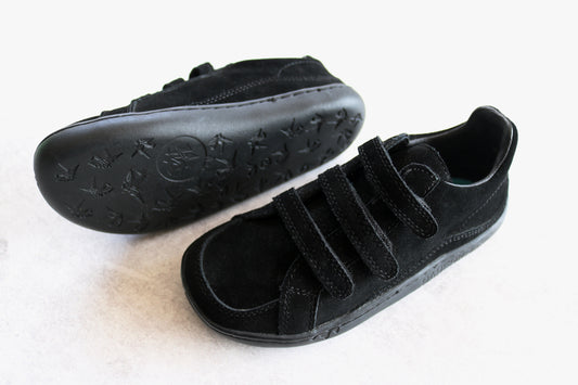 SECONDS & SAMPLES - CROW VELCRO SNEAKER SIZE 29