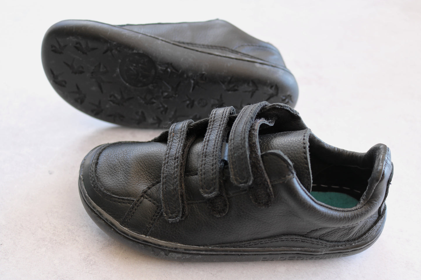 SECONDS & SAMPLES - RULER VELCRO SNEAKER SIZE 29