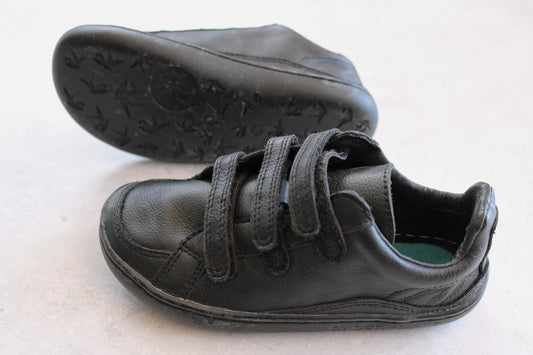 SECONDS & SAMPLES - RULER VELCRO SNEAKER SIZE 29